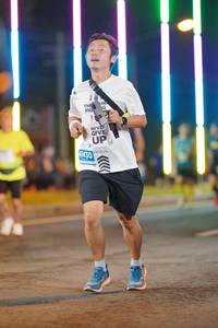 BIB: 1430
                            <button type="button" onclick="openModal(14916772)" class="btn btn-primary btn-sm float-right btn-popup" data-toggle="modal" data-target=".modal-high-quality">
                        <i class="fas fa-shopping-cart"></i> Add to Cart
                    </button>
                                            <button type="button" onclick="isThisMe(14916772, true)" class="btn btn-success btn-sm float-right btn-popup btn-isme hidden" data-toggle="tooltip" data-placement="bottom" title="นี่คือรูปของคุณใช่ไหม คลิกที่นี่เพื่อเอาเข้าอัลบั้ม">
                        <i class="fas fa-plus"></i> Add to album
                    </button>
                    <button type="button" onclick="isThisMe(14916772, false)" class="btn btn-warning btn-sm float-right btn-popup btn-isnotme hidden">
                        <i class="fas fa-ban"></i> Remove from album
                    </button>