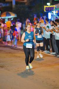 BIB: 476, 42992
                            <button type="button" onclick="openModal(14928613)" class="btn btn-primary btn-sm float-right btn-popup" data-toggle="modal" data-target=".modal-high-quality">
                        <i class="fas fa-shopping-cart"></i> Add to Cart
                    </button>
                                            <button type="button" onclick="isThisMe(14928613, true)" class="btn btn-success btn-sm float-right btn-popup btn-isme hidden" data-toggle="tooltip" data-placement="bottom" title="นี่คือรูปของคุณใช่ไหม คลิกที่นี่เพื่อเอาเข้าอัลบั้ม">
                        <i class="fas fa-plus"></i> Add to album
                    </button>
                    <button type="button" onclick="isThisMe(14928613, false)" class="btn btn-warning btn-sm float-right btn-popup btn-isnotme hidden">
                        <i class="fas fa-ban"></i> Remove from album
                    </button>