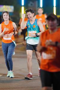 BIB: 290
                            <button type="button" onclick="openModal(14544268)" class="btn btn-primary btn-sm float-right btn-popup" data-toggle="modal" data-target=".modal-high-quality">
                        <i class="fas fa-shopping-cart"></i> Add to Cart
                    </button>
                                            <button type="button" onclick="isThisMe(14544268, true)" class="btn btn-success btn-sm float-right btn-popup btn-isme hidden" data-toggle="tooltip" data-placement="bottom" title="นี่คือรูปของคุณใช่ไหม คลิกที่นี่เพื่อเอาเข้าอัลบั้ม">
                        <i class="fas fa-plus"></i> Add to album
                    </button>
                    <button type="button" onclick="isThisMe(14544268, false)" class="btn btn-warning btn-sm float-right btn-popup btn-isnotme hidden">
                        <i class="fas fa-ban"></i> Remove from album
                    </button>