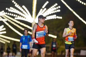 BIB: 900, 40649, 41816
                            <button type="button" onclick="openModal(15063988)" class="btn btn-primary btn-sm float-right btn-popup" data-toggle="modal" data-target=".modal-high-quality">
                        <i class="fas fa-shopping-cart"></i> Add to Cart
                    </button>
                                            <button type="button" onclick="isThisMe(15063988, true)" class="btn btn-success btn-sm float-right btn-popup btn-isme hidden" data-toggle="tooltip" data-placement="bottom" title="นี่คือรูปของคุณใช่ไหม คลิกที่นี่เพื่อเอาเข้าอัลบั้ม">
                        <i class="fas fa-plus"></i> Add to album
                    </button>
                    <button type="button" onclick="isThisMe(15063988, false)" class="btn btn-warning btn-sm float-right btn-popup btn-isnotme hidden">
                        <i class="fas fa-ban"></i> Remove from album
                    </button>