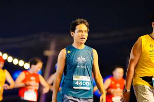 BIB: 202, 4400
                            <button type="button" onclick="openModal(15639711)" class="btn btn-primary btn-sm float-right btn-popup" data-toggle="modal" data-target=".modal-high-quality">
                        <i class="fas fa-shopping-cart"></i> Add to Cart
                    </button>
                                            <button type="button" onclick="isThisMe(15639711, true)" class="btn btn-success btn-sm float-right btn-popup btn-isme hidden" data-toggle="tooltip" data-placement="bottom" title="นี่คือรูปของคุณใช่ไหม คลิกที่นี่เพื่อเอาเข้าอัลบั้ม">
                        <i class="fas fa-plus"></i> Add to album
                    </button>
                    <button type="button" onclick="isThisMe(15639711, false)" class="btn btn-warning btn-sm float-right btn-popup btn-isnotme hidden">
                        <i class="fas fa-ban"></i> Remove from album
                    </button>