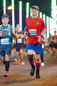 BIB: 46361, 1289
                            <button type="button" onclick="openModal(14473324)" class="btn btn-primary btn-sm float-right btn-popup" data-toggle="modal" data-target=".modal-high-quality">
                        <i class="fas fa-shopping-cart"></i> Add to Cart
                    </button>
                                            <button type="button" onclick="isThisMe(14473324, true)" class="btn btn-success btn-sm float-right btn-popup btn-isme hidden" data-toggle="tooltip" data-placement="bottom" title="นี่คือรูปของคุณใช่ไหม คลิกที่นี่เพื่อเอาเข้าอัลบั้ม">
                        <i class="fas fa-plus"></i> Add to album
                    </button>
                    <button type="button" onclick="isThisMe(14473324, false)" class="btn btn-warning btn-sm float-right btn-popup btn-isnotme hidden">
                        <i class="fas fa-ban"></i> Remove from album
                    </button>