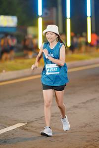 BIB: 41581
                            <button type="button" onclick="openModal(14925176)" class="btn btn-primary btn-sm float-right btn-popup" data-toggle="modal" data-target=".modal-high-quality">
                        <i class="fas fa-shopping-cart"></i> Add to Cart
                    </button>
                                            <button type="button" onclick="isThisMe(14925176, true)" class="btn btn-success btn-sm float-right btn-popup btn-isme hidden" data-toggle="tooltip" data-placement="bottom" title="นี่คือรูปของคุณใช่ไหม คลิกที่นี่เพื่อเอาเข้าอัลบั้ม">
                        <i class="fas fa-plus"></i> Add to album
                    </button>
                    <button type="button" onclick="isThisMe(14925176, false)" class="btn btn-warning btn-sm float-right btn-popup btn-isnotme hidden">
                        <i class="fas fa-ban"></i> Remove from album
                    </button>