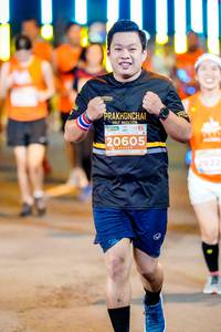 BIB: 20605, 2922
                            <button type="button" onclick="openModal(15611190)" class="btn btn-primary btn-sm float-right btn-popup" data-toggle="modal" data-target=".modal-high-quality">
                        <i class="fas fa-shopping-cart"></i> Add to Cart
                    </button>
                                            <button type="button" onclick="isThisMe(15611190, true)" class="btn btn-success btn-sm float-right btn-popup btn-isme hidden" data-toggle="tooltip" data-placement="bottom" title="นี่คือรูปของคุณใช่ไหม คลิกที่นี่เพื่อเอาเข้าอัลบั้ม">
                        <i class="fas fa-plus"></i> Add to album
                    </button>
                    <button type="button" onclick="isThisMe(15611190, false)" class="btn btn-warning btn-sm float-right btn-popup btn-isnotme hidden">
                        <i class="fas fa-ban"></i> Remove from album
                    </button>