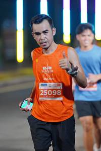 BIB: 202, 25098
                            <button type="button" onclick="openModal(14558655)" class="btn btn-primary btn-sm float-right btn-popup" data-toggle="modal" data-target=".modal-high-quality">
                        <i class="fas fa-shopping-cart"></i> Add to Cart
                    </button>
                                            <button type="button" onclick="isThisMe(14558655, true)" class="btn btn-success btn-sm float-right btn-popup btn-isme hidden" data-toggle="tooltip" data-placement="bottom" title="นี่คือรูปของคุณใช่ไหม คลิกที่นี่เพื่อเอาเข้าอัลบั้ม">
                        <i class="fas fa-plus"></i> Add to album
                    </button>
                    <button type="button" onclick="isThisMe(14558655, false)" class="btn btn-warning btn-sm float-right btn-popup btn-isnotme hidden">
                        <i class="fas fa-ban"></i> Remove from album
                    </button>