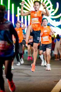 BIB: 26705, 26344
                            <button type="button" onclick="openModal(15222907)" class="btn btn-primary btn-sm float-right btn-popup" data-toggle="modal" data-target=".modal-high-quality">
                        <i class="fas fa-shopping-cart"></i> Add to Cart
                    </button>
                                            <button type="button" onclick="isThisMe(15222907, true)" class="btn btn-success btn-sm float-right btn-popup btn-isme hidden" data-toggle="tooltip" data-placement="bottom" title="นี่คือรูปของคุณใช่ไหม คลิกที่นี่เพื่อเอาเข้าอัลบั้ม">
                        <i class="fas fa-plus"></i> Add to album
                    </button>
                    <button type="button" onclick="isThisMe(15222907, false)" class="btn btn-warning btn-sm float-right btn-popup btn-isnotme hidden">
                        <i class="fas fa-ban"></i> Remove from album
                    </button>