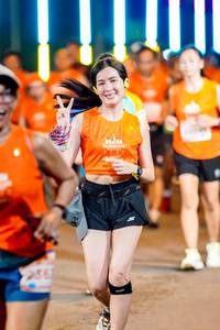 BIB: 2021, 256
                            <button type="button" onclick="openModal(15611144)" class="btn btn-primary btn-sm float-right btn-popup" data-toggle="modal" data-target=".modal-high-quality">
                        <i class="fas fa-shopping-cart"></i> Add to Cart
                    </button>
                                            <button type="button" onclick="isThisMe(15611144, true)" class="btn btn-success btn-sm float-right btn-popup btn-isme hidden" data-toggle="tooltip" data-placement="bottom" title="นี่คือรูปของคุณใช่ไหม คลิกที่นี่เพื่อเอาเข้าอัลบั้ม">
                        <i class="fas fa-plus"></i> Add to album
                    </button>
                    <button type="button" onclick="isThisMe(15611144, false)" class="btn btn-warning btn-sm float-right btn-popup btn-isnotme hidden">
                        <i class="fas fa-ban"></i> Remove from album
                    </button>