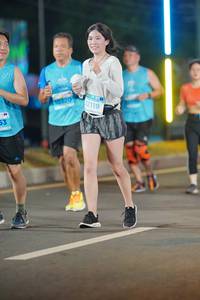 BIB: 12119
                            <button type="button" onclick="openModal(14957798)" class="btn btn-primary btn-sm float-right btn-popup" data-toggle="modal" data-target=".modal-high-quality">
                        <i class="fas fa-shopping-cart"></i> Add to Cart
                    </button>
                                            <button type="button" onclick="isThisMe(14957798, true)" class="btn btn-success btn-sm float-right btn-popup btn-isme hidden" data-toggle="tooltip" data-placement="bottom" title="นี่คือรูปของคุณใช่ไหม คลิกที่นี่เพื่อเอาเข้าอัลบั้ม">
                        <i class="fas fa-plus"></i> Add to album
                    </button>
                    <button type="button" onclick="isThisMe(14957798, false)" class="btn btn-warning btn-sm float-right btn-popup btn-isnotme hidden">
                        <i class="fas fa-ban"></i> Remove from album
                    </button>