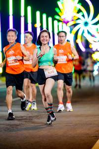 BIB: 25425, 100
                            <button type="button" onclick="openModal(15216639)" class="btn btn-primary btn-sm float-right btn-popup" data-toggle="modal" data-target=".modal-high-quality">
                        <i class="fas fa-shopping-cart"></i> Add to Cart
                    </button>
                                            <button type="button" onclick="isThisMe(15216639, true)" class="btn btn-success btn-sm float-right btn-popup btn-isme hidden" data-toggle="tooltip" data-placement="bottom" title="นี่คือรูปของคุณใช่ไหม คลิกที่นี่เพื่อเอาเข้าอัลบั้ม">
                        <i class="fas fa-plus"></i> Add to album
                    </button>
                    <button type="button" onclick="isThisMe(15216639, false)" class="btn btn-warning btn-sm float-right btn-popup btn-isnotme hidden">
                        <i class="fas fa-ban"></i> Remove from album
                    </button>