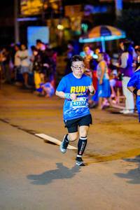 BIB: 47377
                            <button type="button" onclick="openModal(15208293)" class="btn btn-primary btn-sm float-right btn-popup" data-toggle="modal" data-target=".modal-high-quality">
                        <i class="fas fa-shopping-cart"></i> Add to Cart
                    </button>
                                            <button type="button" onclick="isThisMe(15208293, true)" class="btn btn-success btn-sm float-right btn-popup btn-isme hidden" data-toggle="tooltip" data-placement="bottom" title="นี่คือรูปของคุณใช่ไหม คลิกที่นี่เพื่อเอาเข้าอัลบั้ม">
                        <i class="fas fa-plus"></i> Add to album
                    </button>
                    <button type="button" onclick="isThisMe(15208293, false)" class="btn btn-warning btn-sm float-right btn-popup btn-isnotme hidden">
                        <i class="fas fa-ban"></i> Remove from album
                    </button>