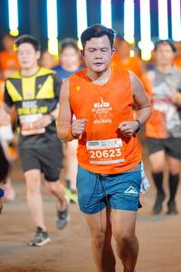 BIB: 2021, 20623
                            <button type="button" onclick="openModal(14535043)" class="btn btn-primary btn-sm float-right btn-popup" data-toggle="modal" data-target=".modal-high-quality">
                        <i class="fas fa-shopping-cart"></i> Add to Cart
                    </button>
                                            <button type="button" onclick="isThisMe(14535043, true)" class="btn btn-success btn-sm float-right btn-popup btn-isme hidden" data-toggle="tooltip" data-placement="bottom" title="นี่คือรูปของคุณใช่ไหม คลิกที่นี่เพื่อเอาเข้าอัลบั้ม">
                        <i class="fas fa-plus"></i> Add to album
                    </button>
                    <button type="button" onclick="isThisMe(14535043, false)" class="btn btn-warning btn-sm float-right btn-popup btn-isnotme hidden">
                        <i class="fas fa-ban"></i> Remove from album
                    </button>