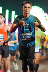 BIB: 2021, 45253
                            <button type="button" onclick="openModal(14470705)" class="btn btn-primary btn-sm float-right btn-popup" data-toggle="modal" data-target=".modal-high-quality">
                        <i class="fas fa-shopping-cart"></i> Add to Cart
                    </button>
                                            <button type="button" onclick="isThisMe(14470705, true)" class="btn btn-success btn-sm float-right btn-popup btn-isme hidden" data-toggle="tooltip" data-placement="bottom" title="นี่คือรูปของคุณใช่ไหม คลิกที่นี่เพื่อเอาเข้าอัลบั้ม">
                        <i class="fas fa-plus"></i> Add to album
                    </button>
                    <button type="button" onclick="isThisMe(14470705, false)" class="btn btn-warning btn-sm float-right btn-popup btn-isnotme hidden">
                        <i class="fas fa-ban"></i> Remove from album
                    </button>