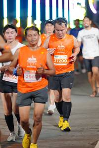 BIB: 27200, 29692, 2989
                            <button type="button" onclick="openModal(14528461)" class="btn btn-primary btn-sm float-right btn-popup" data-toggle="modal" data-target=".modal-high-quality">
                        <i class="fas fa-shopping-cart"></i> Add to Cart
                    </button>
                                            <button type="button" onclick="isThisMe(14528461, true)" class="btn btn-success btn-sm float-right btn-popup btn-isme hidden" data-toggle="tooltip" data-placement="bottom" title="นี่คือรูปของคุณใช่ไหม คลิกที่นี่เพื่อเอาเข้าอัลบั้ม">
                        <i class="fas fa-plus"></i> Add to album
                    </button>
                    <button type="button" onclick="isThisMe(14528461, false)" class="btn btn-warning btn-sm float-right btn-popup btn-isnotme hidden">
                        <i class="fas fa-ban"></i> Remove from album
                    </button>