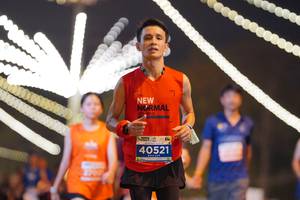 BIB: 40521
                            <button type="button" onclick="openModal(14718505)" class="btn btn-primary btn-sm float-right btn-popup" data-toggle="modal" data-target=".modal-high-quality">
                        <i class="fas fa-shopping-cart"></i> Add to Cart
                    </button>
                                            <button type="button" onclick="isThisMe(14718505, true)" class="btn btn-success btn-sm float-right btn-popup btn-isme hidden" data-toggle="tooltip" data-placement="bottom" title="นี่คือรูปของคุณใช่ไหม คลิกที่นี่เพื่อเอาเข้าอัลบั้ม">
                        <i class="fas fa-plus"></i> Add to album
                    </button>
                    <button type="button" onclick="isThisMe(14718505, false)" class="btn btn-warning btn-sm float-right btn-popup btn-isnotme hidden">
                        <i class="fas fa-ban"></i> Remove from album
                    </button>