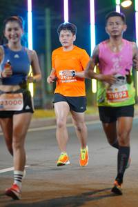 BIB: 23000, 21692
                            <button type="button" onclick="openModal(14880693)" class="btn btn-primary btn-sm float-right btn-popup" data-toggle="modal" data-target=".modal-high-quality">
                        <i class="fas fa-shopping-cart"></i> Add to Cart
                    </button>
                                            <button type="button" onclick="isThisMe(14880693, true)" class="btn btn-success btn-sm float-right btn-popup btn-isme hidden" data-toggle="tooltip" data-placement="bottom" title="นี่คือรูปของคุณใช่ไหม คลิกที่นี่เพื่อเอาเข้าอัลบั้ม">
                        <i class="fas fa-plus"></i> Add to album
                    </button>
                    <button type="button" onclick="isThisMe(14880693, false)" class="btn btn-warning btn-sm float-right btn-popup btn-isnotme hidden">
                        <i class="fas fa-ban"></i> Remove from album
                    </button>