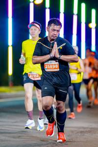 BIB: 25898, 22113
                            <button type="button" onclick="openModal(15548510)" class="btn btn-primary btn-sm float-right btn-popup" data-toggle="modal" data-target=".modal-high-quality">
                        <i class="fas fa-shopping-cart"></i> Add to Cart
                    </button>
                                            <button type="button" onclick="isThisMe(15548510, true)" class="btn btn-success btn-sm float-right btn-popup btn-isme hidden" data-toggle="tooltip" data-placement="bottom" title="นี่คือรูปของคุณใช่ไหม คลิกที่นี่เพื่อเอาเข้าอัลบั้ม">
                        <i class="fas fa-plus"></i> Add to album
                    </button>
                    <button type="button" onclick="isThisMe(15548510, false)" class="btn btn-warning btn-sm float-right btn-popup btn-isnotme hidden">
                        <i class="fas fa-ban"></i> Remove from album
                    </button>