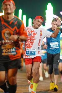 BIB: 45253, 40414, 46171
                            <button type="button" onclick="openModal(14470753)" class="btn btn-primary btn-sm float-right btn-popup" data-toggle="modal" data-target=".modal-high-quality">
                        <i class="fas fa-shopping-cart"></i> Add to Cart
                    </button>
                                            <button type="button" onclick="isThisMe(14470753, true)" class="btn btn-success btn-sm float-right btn-popup btn-isme hidden" data-toggle="tooltip" data-placement="bottom" title="นี่คือรูปของคุณใช่ไหม คลิกที่นี่เพื่อเอาเข้าอัลบั้ม">
                        <i class="fas fa-plus"></i> Add to album
                    </button>
                    <button type="button" onclick="isThisMe(14470753, false)" class="btn btn-warning btn-sm float-right btn-popup btn-isnotme hidden">
                        <i class="fas fa-ban"></i> Remove from album
                    </button>