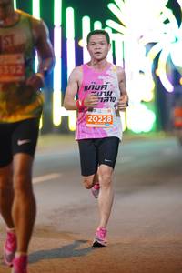 BIB: 5392, 20228
                            <button type="button" onclick="openModal(14856303)" class="btn btn-primary btn-sm float-right btn-popup" data-toggle="modal" data-target=".modal-high-quality">
                        <i class="fas fa-shopping-cart"></i> Add to Cart
                    </button>
                                            <button type="button" onclick="isThisMe(14856303, true)" class="btn btn-success btn-sm float-right btn-popup btn-isme hidden" data-toggle="tooltip" data-placement="bottom" title="นี่คือรูปของคุณใช่ไหม คลิกที่นี่เพื่อเอาเข้าอัลบั้ม">
                        <i class="fas fa-plus"></i> Add to album
                    </button>
                    <button type="button" onclick="isThisMe(14856303, false)" class="btn btn-warning btn-sm float-right btn-popup btn-isnotme hidden">
                        <i class="fas fa-ban"></i> Remove from album
                    </button>