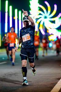 BIB: 307
                            <button type="button" onclick="openModal(15215860)" class="btn btn-primary btn-sm float-right btn-popup" data-toggle="modal" data-target=".modal-high-quality">
                        <i class="fas fa-shopping-cart"></i> Add to Cart
                    </button>
                                            <button type="button" onclick="isThisMe(15215860, true)" class="btn btn-success btn-sm float-right btn-popup btn-isme hidden" data-toggle="tooltip" data-placement="bottom" title="นี่คือรูปของคุณใช่ไหม คลิกที่นี่เพื่อเอาเข้าอัลบั้ม">
                        <i class="fas fa-plus"></i> Add to album
                    </button>
                    <button type="button" onclick="isThisMe(15215860, false)" class="btn btn-warning btn-sm float-right btn-popup btn-isnotme hidden">
                        <i class="fas fa-ban"></i> Remove from album
                    </button>