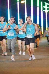 BIB: 105, 6416, 15128, 15129
                            <button type="button" onclick="openModal(14992921)" class="btn btn-primary btn-sm float-right btn-popup" data-toggle="modal" data-target=".modal-high-quality">
                        <i class="fas fa-shopping-cart"></i> Add to Cart
                    </button>
                                            <button type="button" onclick="isThisMe(14992921, true)" class="btn btn-success btn-sm float-right btn-popup btn-isme hidden" data-toggle="tooltip" data-placement="bottom" title="นี่คือรูปของคุณใช่ไหม คลิกที่นี่เพื่อเอาเข้าอัลบั้ม">
                        <i class="fas fa-plus"></i> Add to album
                    </button>
                    <button type="button" onclick="isThisMe(14992921, false)" class="btn btn-warning btn-sm float-right btn-popup btn-isnotme hidden">
                        <i class="fas fa-ban"></i> Remove from album
                    </button>