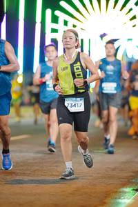 BIB: 73417, 100
                            <button type="button" onclick="openModal(14485232)" class="btn btn-primary btn-sm float-right btn-popup" data-toggle="modal" data-target=".modal-high-quality">
                        <i class="fas fa-shopping-cart"></i> Add to Cart
                    </button>
                                            <button type="button" onclick="isThisMe(14485232, true)" class="btn btn-success btn-sm float-right btn-popup btn-isme hidden" data-toggle="tooltip" data-placement="bottom" title="นี่คือรูปของคุณใช่ไหม คลิกที่นี่เพื่อเอาเข้าอัลบั้ม">
                        <i class="fas fa-plus"></i> Add to album
                    </button>
                    <button type="button" onclick="isThisMe(14485232, false)" class="btn btn-warning btn-sm float-right btn-popup btn-isnotme hidden">
                        <i class="fas fa-ban"></i> Remove from album
                    </button>