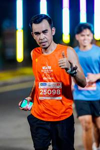 BIB: 202, 25098
                            <button type="button" onclick="openModal(15199305)" class="btn btn-primary btn-sm float-right btn-popup" data-toggle="modal" data-target=".modal-high-quality">
                        <i class="fas fa-shopping-cart"></i> Add to Cart
                    </button>
                                            <button type="button" onclick="isThisMe(15199305, true)" class="btn btn-success btn-sm float-right btn-popup btn-isme hidden" data-toggle="tooltip" data-placement="bottom" title="นี่คือรูปของคุณใช่ไหม คลิกที่นี่เพื่อเอาเข้าอัลบั้ม">
                        <i class="fas fa-plus"></i> Add to album
                    </button>
                    <button type="button" onclick="isThisMe(15199305, false)" class="btn btn-warning btn-sm float-right btn-popup btn-isnotme hidden">
                        <i class="fas fa-ban"></i> Remove from album
                    </button>