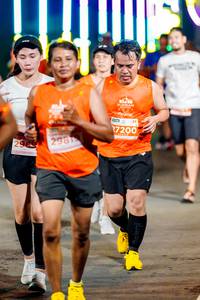 BIB: 27200, 296, 2981
                            <button type="button" onclick="openModal(15188762)" class="btn btn-primary btn-sm float-right btn-popup" data-toggle="modal" data-target=".modal-high-quality">
                        <i class="fas fa-shopping-cart"></i> Add to Cart
                    </button>
                                            <button type="button" onclick="isThisMe(15188762, true)" class="btn btn-success btn-sm float-right btn-popup btn-isme hidden" data-toggle="tooltip" data-placement="bottom" title="นี่คือรูปของคุณใช่ไหม คลิกที่นี่เพื่อเอาเข้าอัลบั้ม">
                        <i class="fas fa-plus"></i> Add to album
                    </button>
                    <button type="button" onclick="isThisMe(15188762, false)" class="btn btn-warning btn-sm float-right btn-popup btn-isnotme hidden">
                        <i class="fas fa-ban"></i> Remove from album
                    </button>