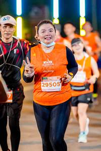 BIB: 202, 29505
                            <button type="button" onclick="openModal(15610800)" class="btn btn-primary btn-sm float-right btn-popup" data-toggle="modal" data-target=".modal-high-quality">
                        <i class="fas fa-shopping-cart"></i> Add to Cart
                    </button>
                                            <button type="button" onclick="isThisMe(15610800, true)" class="btn btn-success btn-sm float-right btn-popup btn-isme hidden" data-toggle="tooltip" data-placement="bottom" title="นี่คือรูปของคุณใช่ไหม คลิกที่นี่เพื่อเอาเข้าอัลบั้ม">
                        <i class="fas fa-plus"></i> Add to album
                    </button>
                    <button type="button" onclick="isThisMe(15610800, false)" class="btn btn-warning btn-sm float-right btn-popup btn-isnotme hidden">
                        <i class="fas fa-ban"></i> Remove from album
                    </button>