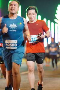 BIB: 6919, 40500
                            <button type="button" onclick="openModal(14471629)" class="btn btn-primary btn-sm float-right btn-popup" data-toggle="modal" data-target=".modal-high-quality">
                        <i class="fas fa-shopping-cart"></i> Add to Cart
                    </button>
                                            <button type="button" onclick="isThisMe(14471629, true)" class="btn btn-success btn-sm float-right btn-popup btn-isme hidden" data-toggle="tooltip" data-placement="bottom" title="นี่คือรูปของคุณใช่ไหม คลิกที่นี่เพื่อเอาเข้าอัลบั้ม">
                        <i class="fas fa-plus"></i> Add to album
                    </button>
                    <button type="button" onclick="isThisMe(14471629, false)" class="btn btn-warning btn-sm float-right btn-popup btn-isnotme hidden">
                        <i class="fas fa-ban"></i> Remove from album
                    </button>