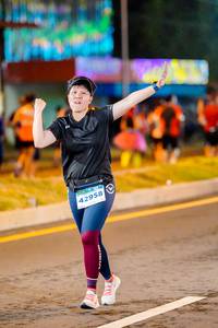 BIB: 42958
                            <button type="button" onclick="openModal(15197878)" class="btn btn-primary btn-sm float-right btn-popup" data-toggle="modal" data-target=".modal-high-quality">
                        <i class="fas fa-shopping-cart"></i> Add to Cart
                    </button>
                                            <button type="button" onclick="isThisMe(15197878, true)" class="btn btn-success btn-sm float-right btn-popup btn-isme hidden" data-toggle="tooltip" data-placement="bottom" title="นี่คือรูปของคุณใช่ไหม คลิกที่นี่เพื่อเอาเข้าอัลบั้ม">
                        <i class="fas fa-plus"></i> Add to album
                    </button>
                    <button type="button" onclick="isThisMe(15197878, false)" class="btn btn-warning btn-sm float-right btn-popup btn-isnotme hidden">
                        <i class="fas fa-ban"></i> Remove from album
                    </button>