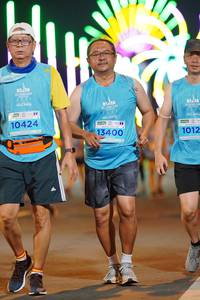 BIB: 10424, 13400, 1012
                            <button type="button" onclick="openModal(14626758)" class="btn btn-primary btn-sm float-right btn-popup" data-toggle="modal" data-target=".modal-high-quality">
                        <i class="fas fa-shopping-cart"></i> Add to Cart
                    </button>
                                            <button type="button" onclick="isThisMe(14626758, true)" class="btn btn-success btn-sm float-right btn-popup btn-isme hidden" data-toggle="tooltip" data-placement="bottom" title="นี่คือรูปของคุณใช่ไหม คลิกที่นี่เพื่อเอาเข้าอัลบั้ม">
                        <i class="fas fa-plus"></i> Add to album
                    </button>
                    <button type="button" onclick="isThisMe(14626758, false)" class="btn btn-warning btn-sm float-right btn-popup btn-isnotme hidden">
                        <i class="fas fa-ban"></i> Remove from album
                    </button>