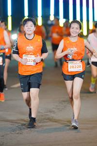 BIB: 226, 28228
                            <button type="button" onclick="openModal(14558225)" class="btn btn-primary btn-sm float-right btn-popup" data-toggle="modal" data-target=".modal-high-quality">
                        <i class="fas fa-shopping-cart"></i> Add to Cart
                    </button>
                                            <button type="button" onclick="isThisMe(14558225, true)" class="btn btn-success btn-sm float-right btn-popup btn-isme hidden" data-toggle="tooltip" data-placement="bottom" title="นี่คือรูปของคุณใช่ไหม คลิกที่นี่เพื่อเอาเข้าอัลบั้ม">
                        <i class="fas fa-plus"></i> Add to album
                    </button>
                    <button type="button" onclick="isThisMe(14558225, false)" class="btn btn-warning btn-sm float-right btn-popup btn-isnotme hidden">
                        <i class="fas fa-ban"></i> Remove from album
                    </button>