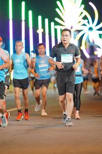 BIB: 14264
                            <button type="button" onclick="openModal(14607555)" class="btn btn-primary btn-sm float-right btn-popup" data-toggle="modal" data-target=".modal-high-quality">
                        <i class="fas fa-shopping-cart"></i> Add to Cart
                    </button>
                                            <button type="button" onclick="isThisMe(14607555, true)" class="btn btn-success btn-sm float-right btn-popup btn-isme hidden" data-toggle="tooltip" data-placement="bottom" title="นี่คือรูปของคุณใช่ไหม คลิกที่นี่เพื่อเอาเข้าอัลบั้ม">
                        <i class="fas fa-plus"></i> Add to album
                    </button>
                    <button type="button" onclick="isThisMe(14607555, false)" class="btn btn-warning btn-sm float-right btn-popup btn-isnotme hidden">
                        <i class="fas fa-ban"></i> Remove from album
                    </button>