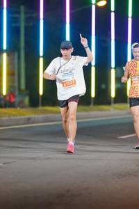 BIB: 21033, 200
                            <button type="button" onclick="openModal(14885281)" class="btn btn-primary btn-sm float-right btn-popup" data-toggle="modal" data-target=".modal-high-quality">
                        <i class="fas fa-shopping-cart"></i> Add to Cart
                    </button>
                                            <button type="button" onclick="isThisMe(14885281, true)" class="btn btn-success btn-sm float-right btn-popup btn-isme hidden" data-toggle="tooltip" data-placement="bottom" title="นี่คือรูปของคุณใช่ไหม คลิกที่นี่เพื่อเอาเข้าอัลบั้ม">
                        <i class="fas fa-plus"></i> Add to album
                    </button>
                    <button type="button" onclick="isThisMe(14885281, false)" class="btn btn-warning btn-sm float-right btn-popup btn-isnotme hidden">
                        <i class="fas fa-ban"></i> Remove from album
                    </button>