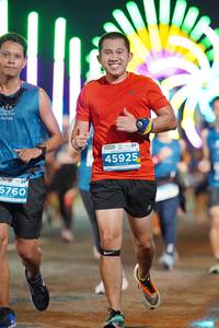 BIB: 45925, 5760
                            <button type="button" onclick="openModal(14467298)" class="btn btn-primary btn-sm float-right btn-popup" data-toggle="modal" data-target=".modal-high-quality">
                        <i class="fas fa-shopping-cart"></i> Add to Cart
                    </button>
                                            <button type="button" onclick="isThisMe(14467298, true)" class="btn btn-success btn-sm float-right btn-popup btn-isme hidden" data-toggle="tooltip" data-placement="bottom" title="นี่คือรูปของคุณใช่ไหม คลิกที่นี่เพื่อเอาเข้าอัลบั้ม">
                        <i class="fas fa-plus"></i> Add to album
                    </button>
                    <button type="button" onclick="isThisMe(14467298, false)" class="btn btn-warning btn-sm float-right btn-popup btn-isnotme hidden">
                        <i class="fas fa-ban"></i> Remove from album
                    </button>