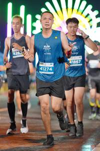 BIB: 4262, 41867, 41274
                            <button type="button" onclick="openModal(14463668)" class="btn btn-primary btn-sm float-right btn-popup" data-toggle="modal" data-target=".modal-high-quality">
                        <i class="fas fa-shopping-cart"></i> Add to Cart
                    </button>
                                            <button type="button" onclick="isThisMe(14463668, true)" class="btn btn-success btn-sm float-right btn-popup btn-isme hidden" data-toggle="tooltip" data-placement="bottom" title="นี่คือรูปของคุณใช่ไหม คลิกที่นี่เพื่อเอาเข้าอัลบั้ม">
                        <i class="fas fa-plus"></i> Add to album
                    </button>
                    <button type="button" onclick="isThisMe(14463668, false)" class="btn btn-warning btn-sm float-right btn-popup btn-isnotme hidden">
                        <i class="fas fa-ban"></i> Remove from album
                    </button>