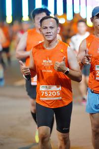 BIB: 202, 75205
                            <button type="button" onclick="openModal(14532039)" class="btn btn-primary btn-sm float-right btn-popup" data-toggle="modal" data-target=".modal-high-quality">
                        <i class="fas fa-shopping-cart"></i> Add to Cart
                    </button>
                                            <button type="button" onclick="isThisMe(14532039, true)" class="btn btn-success btn-sm float-right btn-popup btn-isme hidden" data-toggle="tooltip" data-placement="bottom" title="นี่คือรูปของคุณใช่ไหม คลิกที่นี่เพื่อเอาเข้าอัลบั้ม">
                        <i class="fas fa-plus"></i> Add to album
                    </button>
                    <button type="button" onclick="isThisMe(14532039, false)" class="btn btn-warning btn-sm float-right btn-popup btn-isnotme hidden">
                        <i class="fas fa-ban"></i> Remove from album
                    </button>