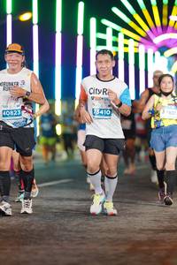 BIB: 3410, 7801, 40823
                            <button type="button" onclick="openModal(14468168)" class="btn btn-primary btn-sm float-right btn-popup" data-toggle="modal" data-target=".modal-high-quality">
                        <i class="fas fa-shopping-cart"></i> Add to Cart
                    </button>
                                            <button type="button" onclick="isThisMe(14468168, true)" class="btn btn-success btn-sm float-right btn-popup btn-isme hidden" data-toggle="tooltip" data-placement="bottom" title="นี่คือรูปของคุณใช่ไหม คลิกที่นี่เพื่อเอาเข้าอัลบั้ม">
                        <i class="fas fa-plus"></i> Add to album
                    </button>
                    <button type="button" onclick="isThisMe(14468168, false)" class="btn btn-warning btn-sm float-right btn-popup btn-isnotme hidden">
                        <i class="fas fa-ban"></i> Remove from album
                    </button>