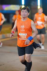 BIB: 202, 21898
                            <button type="button" onclick="openModal(14709962)" class="btn btn-primary btn-sm float-right btn-popup" data-toggle="modal" data-target=".modal-high-quality">
                        <i class="fas fa-shopping-cart"></i> Add to Cart
                    </button>
                                            <button type="button" onclick="isThisMe(14709962, true)" class="btn btn-success btn-sm float-right btn-popup btn-isme hidden" data-toggle="tooltip" data-placement="bottom" title="นี่คือรูปของคุณใช่ไหม คลิกที่นี่เพื่อเอาเข้าอัลบั้ม">
                        <i class="fas fa-plus"></i> Add to album
                    </button>
                    <button type="button" onclick="isThisMe(14709962, false)" class="btn btn-warning btn-sm float-right btn-popup btn-isnotme hidden">
                        <i class="fas fa-ban"></i> Remove from album
                    </button>