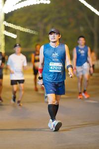 BIB: 47013
                            <button type="button" onclick="openModal(15072689)" class="btn btn-primary btn-sm float-right btn-popup" data-toggle="modal" data-target=".modal-high-quality">
                        <i class="fas fa-shopping-cart"></i> Add to Cart
                    </button>
                                            <button type="button" onclick="isThisMe(15072689, true)" class="btn btn-success btn-sm float-right btn-popup btn-isme hidden" data-toggle="tooltip" data-placement="bottom" title="นี่คือรูปของคุณใช่ไหม คลิกที่นี่เพื่อเอาเข้าอัลบั้ม">
                        <i class="fas fa-plus"></i> Add to album
                    </button>
                    <button type="button" onclick="isThisMe(15072689, false)" class="btn btn-warning btn-sm float-right btn-popup btn-isnotme hidden">
                        <i class="fas fa-ban"></i> Remove from album
                    </button>