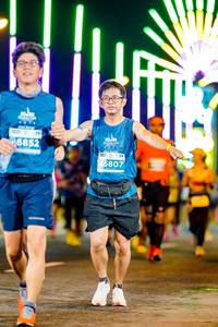 BIB: 6852, 5807
                            <button type="button" onclick="openModal(15557516)" class="btn btn-primary btn-sm float-right btn-popup" data-toggle="modal" data-target=".modal-high-quality">
                        <i class="fas fa-shopping-cart"></i> Add to Cart
                    </button>
                                            <button type="button" onclick="isThisMe(15557516, true)" class="btn btn-success btn-sm float-right btn-popup btn-isme hidden" data-toggle="tooltip" data-placement="bottom" title="นี่คือรูปของคุณใช่ไหม คลิกที่นี่เพื่อเอาเข้าอัลบั้ม">
                        <i class="fas fa-plus"></i> Add to album
                    </button>
                    <button type="button" onclick="isThisMe(15557516, false)" class="btn btn-warning btn-sm float-right btn-popup btn-isnotme hidden">
                        <i class="fas fa-ban"></i> Remove from album
                    </button>