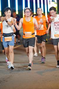 BIB: 25094, 22140, 257
                            <button type="button" onclick="openModal(14909378)" class="btn btn-primary btn-sm float-right btn-popup" data-toggle="modal" data-target=".modal-high-quality">
                        <i class="fas fa-shopping-cart"></i> Add to Cart
                    </button>
                                            <button type="button" onclick="isThisMe(14909378, true)" class="btn btn-success btn-sm float-right btn-popup btn-isme hidden" data-toggle="tooltip" data-placement="bottom" title="นี่คือรูปของคุณใช่ไหม คลิกที่นี่เพื่อเอาเข้าอัลบั้ม">
                        <i class="fas fa-plus"></i> Add to album
                    </button>
                    <button type="button" onclick="isThisMe(14909378, false)" class="btn btn-warning btn-sm float-right btn-popup btn-isnotme hidden">
                        <i class="fas fa-ban"></i> Remove from album
                    </button>