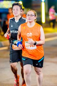 BIB: 2795
                            <button type="button" onclick="openModal(15611931)" class="btn btn-primary btn-sm float-right btn-popup" data-toggle="modal" data-target=".modal-high-quality">
                        <i class="fas fa-shopping-cart"></i> Add to Cart
                    </button>
                                            <button type="button" onclick="isThisMe(15611931, true)" class="btn btn-success btn-sm float-right btn-popup btn-isme hidden" data-toggle="tooltip" data-placement="bottom" title="นี่คือรูปของคุณใช่ไหม คลิกที่นี่เพื่อเอาเข้าอัลบั้ม">
                        <i class="fas fa-plus"></i> Add to album
                    </button>
                    <button type="button" onclick="isThisMe(15611931, false)" class="btn btn-warning btn-sm float-right btn-popup btn-isnotme hidden">
                        <i class="fas fa-ban"></i> Remove from album
                    </button>