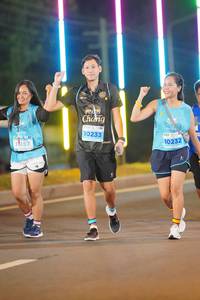 BIB: 10233, 14357, 10232
                            <button type="button" onclick="openModal(14994506)" class="btn btn-primary btn-sm float-right btn-popup" data-toggle="modal" data-target=".modal-high-quality">
                        <i class="fas fa-shopping-cart"></i> Add to Cart
                    </button>
                                            <button type="button" onclick="isThisMe(14994506, true)" class="btn btn-success btn-sm float-right btn-popup btn-isme hidden" data-toggle="tooltip" data-placement="bottom" title="นี่คือรูปของคุณใช่ไหม คลิกที่นี่เพื่อเอาเข้าอัลบั้ม">
                        <i class="fas fa-plus"></i> Add to album
                    </button>
                    <button type="button" onclick="isThisMe(14994506, false)" class="btn btn-warning btn-sm float-right btn-popup btn-isnotme hidden">
                        <i class="fas fa-ban"></i> Remove from album
                    </button>