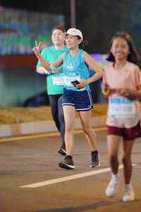 BIB: 1225, 1551, 14109
                            <button type="button" onclick="openModal(14994125)" class="btn btn-primary btn-sm float-right btn-popup" data-toggle="modal" data-target=".modal-high-quality">
                        <i class="fas fa-shopping-cart"></i> Add to Cart
                    </button>
                                            <button type="button" onclick="isThisMe(14994125, true)" class="btn btn-success btn-sm float-right btn-popup btn-isme hidden" data-toggle="tooltip" data-placement="bottom" title="นี่คือรูปของคุณใช่ไหม คลิกที่นี่เพื่อเอาเข้าอัลบั้ม">
                        <i class="fas fa-plus"></i> Add to album
                    </button>
                    <button type="button" onclick="isThisMe(14994125, false)" class="btn btn-warning btn-sm float-right btn-popup btn-isnotme hidden">
                        <i class="fas fa-ban"></i> Remove from album
                    </button>