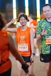 BIB: 021, 218, 24187
                            <button type="button" onclick="openModal(14711115)" class="btn btn-primary btn-sm float-right btn-popup" data-toggle="modal" data-target=".modal-high-quality">
                        <i class="fas fa-shopping-cart"></i> Add to Cart
                    </button>
                                            <button type="button" onclick="isThisMe(14711115, true)" class="btn btn-success btn-sm float-right btn-popup btn-isme hidden" data-toggle="tooltip" data-placement="bottom" title="นี่คือรูปของคุณใช่ไหม คลิกที่นี่เพื่อเอาเข้าอัลบั้ม">
                        <i class="fas fa-plus"></i> Add to album
                    </button>
                    <button type="button" onclick="isThisMe(14711115, false)" class="btn btn-warning btn-sm float-right btn-popup btn-isnotme hidden">
                        <i class="fas fa-ban"></i> Remove from album
                    </button>