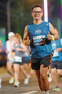 BIB: 2021, 40052
                            <button type="button" onclick="openModal(14474425)" class="btn btn-primary btn-sm float-right btn-popup" data-toggle="modal" data-target=".modal-high-quality">
                        <i class="fas fa-shopping-cart"></i> Add to Cart
                    </button>
                                            <button type="button" onclick="isThisMe(14474425, true)" class="btn btn-success btn-sm float-right btn-popup btn-isme hidden" data-toggle="tooltip" data-placement="bottom" title="นี่คือรูปของคุณใช่ไหม คลิกที่นี่เพื่อเอาเข้าอัลบั้ม">
                        <i class="fas fa-plus"></i> Add to album
                    </button>
                    <button type="button" onclick="isThisMe(14474425, false)" class="btn btn-warning btn-sm float-right btn-popup btn-isnotme hidden">
                        <i class="fas fa-ban"></i> Remove from album
                    </button>