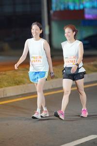 BIB: 29771, 29782, 
                            <button type="button" onclick="openModal(14557557)" class="btn btn-primary btn-sm float-right btn-popup" data-toggle="modal" data-target=".modal-high-quality">
                        <i class="fas fa-shopping-cart"></i> Add to Cart
                    </button>
                                            <button type="button" onclick="isThisMe(14557557, true)" class="btn btn-success btn-sm float-right btn-popup btn-isme hidden" data-toggle="tooltip" data-placement="bottom" title="นี่คือรูปของคุณใช่ไหม คลิกที่นี่เพื่อเอาเข้าอัลบั้ม">
                        <i class="fas fa-plus"></i> Add to album
                    </button>
                    <button type="button" onclick="isThisMe(14557557, false)" class="btn btn-warning btn-sm float-right btn-popup btn-isnotme hidden">
                        <i class="fas fa-ban"></i> Remove from album
                    </button>