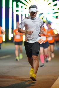 BIB: 204
                            <button type="button" onclick="openModal(14881229)" class="btn btn-primary btn-sm float-right btn-popup" data-toggle="modal" data-target=".modal-high-quality">
                        <i class="fas fa-shopping-cart"></i> Add to Cart
                    </button>
                                            <button type="button" onclick="isThisMe(14881229, true)" class="btn btn-success btn-sm float-right btn-popup btn-isme hidden" data-toggle="tooltip" data-placement="bottom" title="นี่คือรูปของคุณใช่ไหม คลิกที่นี่เพื่อเอาเข้าอัลบั้ม">
                        <i class="fas fa-plus"></i> Add to album
                    </button>
                    <button type="button" onclick="isThisMe(14881229, false)" class="btn btn-warning btn-sm float-right btn-popup btn-isnotme hidden">
                        <i class="fas fa-ban"></i> Remove from album
                    </button>