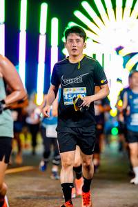 BIB: 451
                            <button type="button" onclick="openModal(15557106)" class="btn btn-primary btn-sm float-right btn-popup" data-toggle="modal" data-target=".modal-high-quality">
                        <i class="fas fa-shopping-cart"></i> Add to Cart
                    </button>
                                            <button type="button" onclick="isThisMe(15557106, true)" class="btn btn-success btn-sm float-right btn-popup btn-isme hidden" data-toggle="tooltip" data-placement="bottom" title="นี่คือรูปของคุณใช่ไหม คลิกที่นี่เพื่อเอาเข้าอัลบั้ม">
                        <i class="fas fa-plus"></i> Add to album
                    </button>
                    <button type="button" onclick="isThisMe(15557106, false)" class="btn btn-warning btn-sm float-right btn-popup btn-isnotme hidden">
                        <i class="fas fa-ban"></i> Remove from album
                    </button>